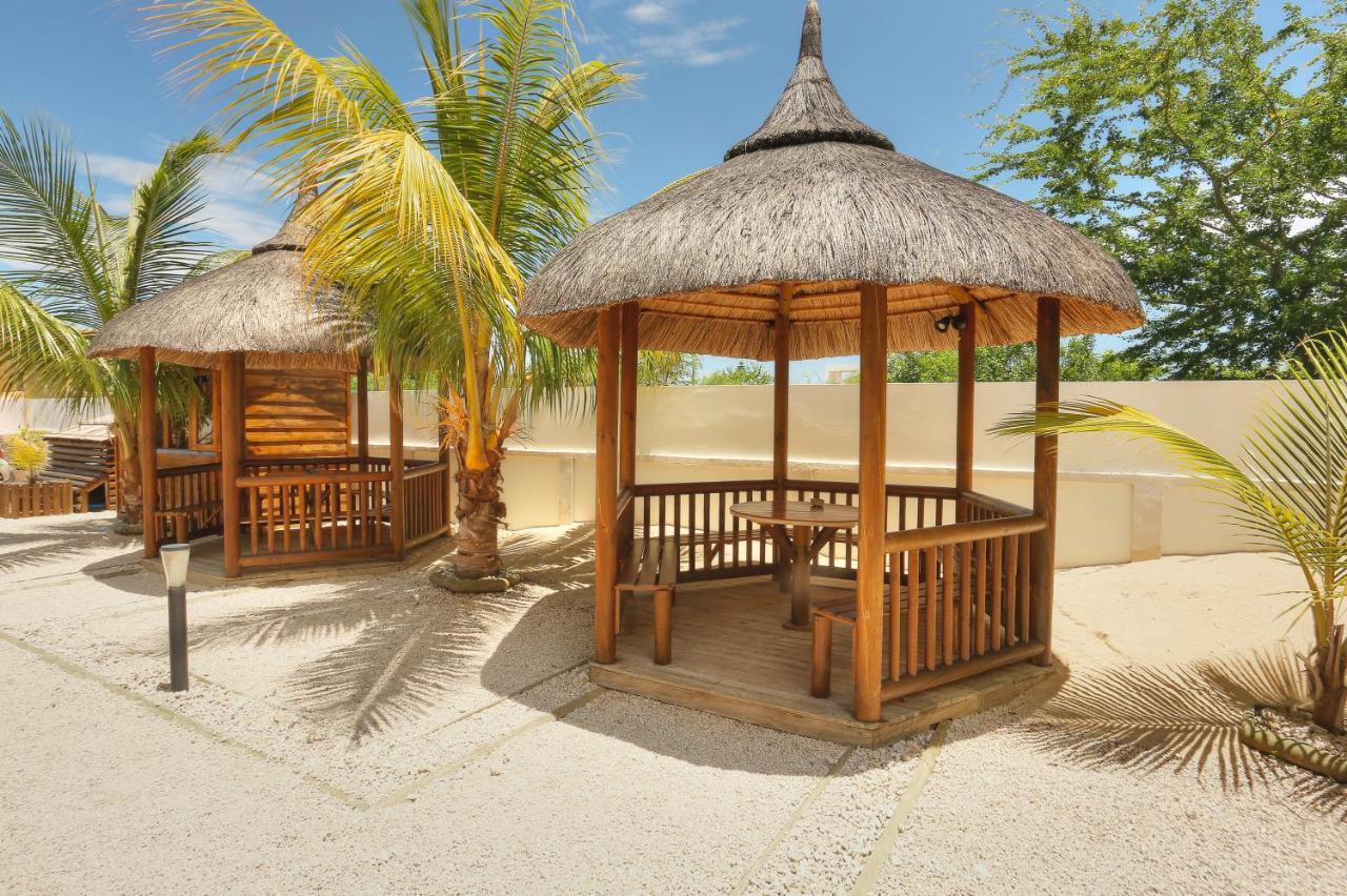 L'Oiseau De L'Ocean Tourist Residence Flic en Flac Ngoại thất bức ảnh