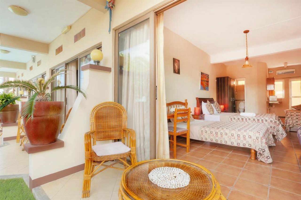 L'Oiseau De L'Ocean Tourist Residence Flic en Flac Ngoại thất bức ảnh